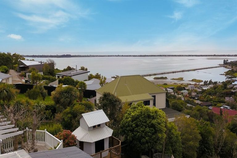 Photo of property in 78 Mount Pleasant Road, Mount Pleasant, Christchurch, 8081