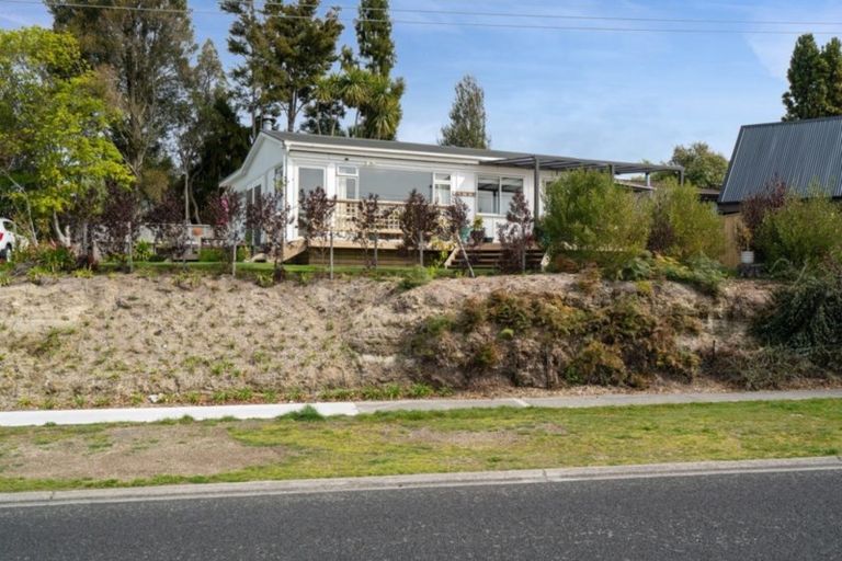 Photo of property in 49 Matuku Street, Two Mile Bay, Taupo, 3330