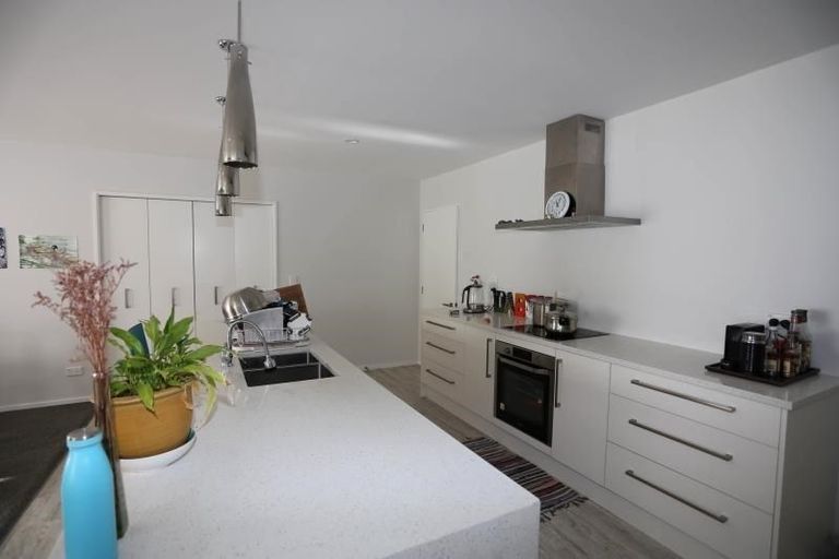 Photo of property in 4 Warhorse Gate, Halswell, Christchurch, 8025