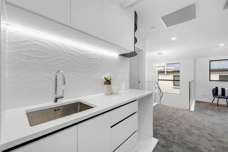 Photo of property in 24 Crossgar Road, Flat Bush, Auckland, 2019