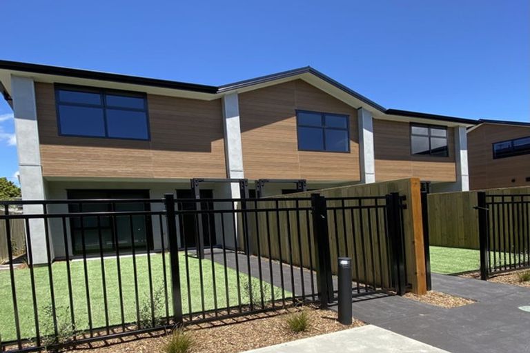 Photo of property in 3/13 Biddle Crescent, Taita, Lower Hutt, 5011