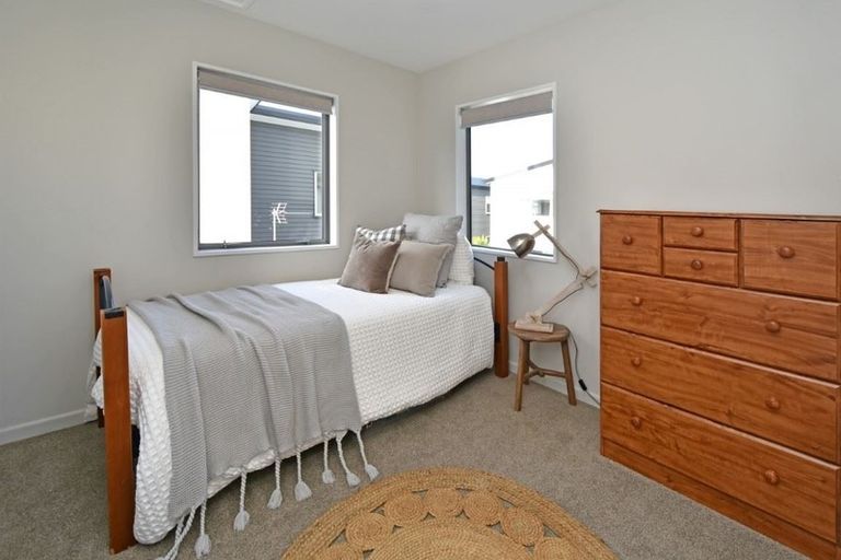 Photo of property in 1 Longueval Lane, Broomfield, Christchurch, 8042