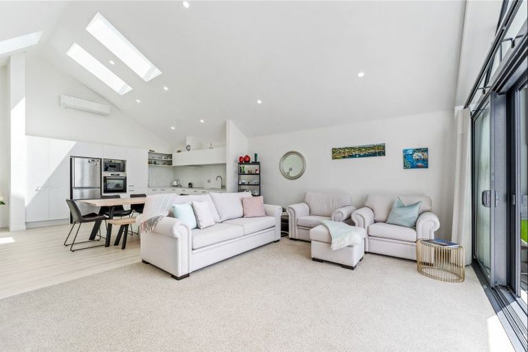 Photo of property in 21 Boathouse Bay Lane, Snells Beach, 0920