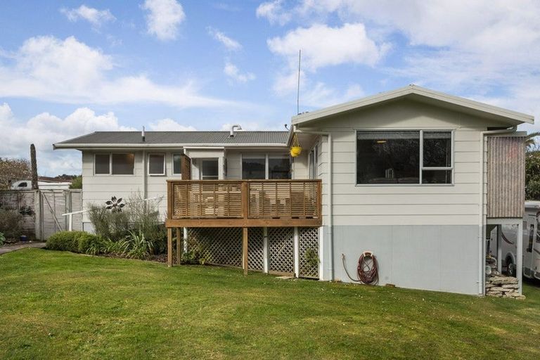 Photo of property in 1 Pickett Place, Waihi, 3610