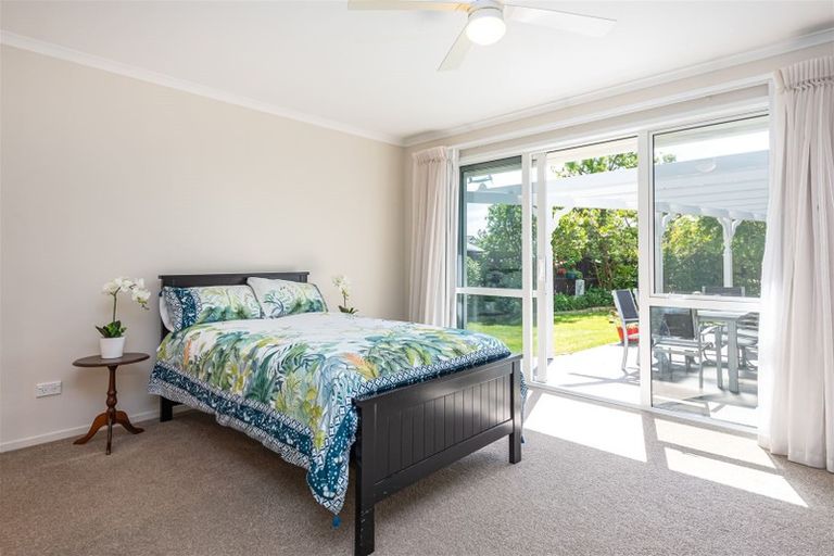 Photo of property in 61 Kotuku Crescent, Woolston, Christchurch, 8023