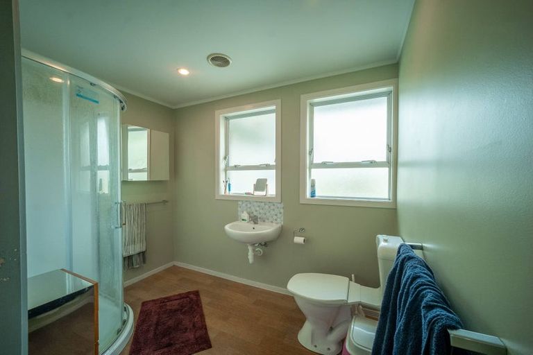 Photo of property in 632 Whangaparaoa Road, Stanmore Bay, Whangaparaoa, 0932