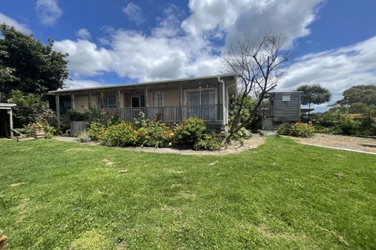 Photo of property in 8 Luanda Drive, Ranui, Auckland, 0612