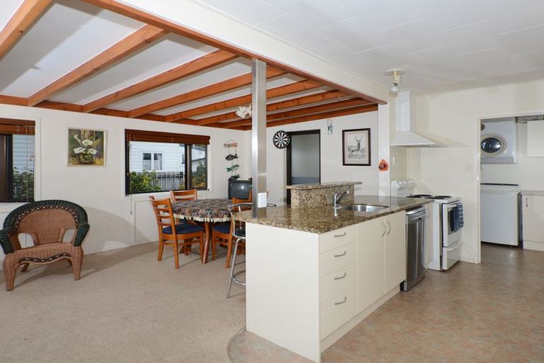 Photo of property in 9 Cornfoot Avenue, Whangarei Heads, Whangarei, 0174