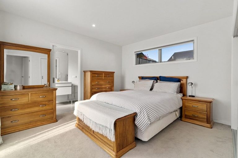 Photo of property in 3 Scurr Terrace, Wanaka, 9305