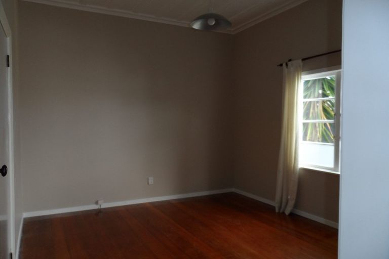 Photo of property in 8 Evelyn Street, Eden Terrace, Auckland, 1021