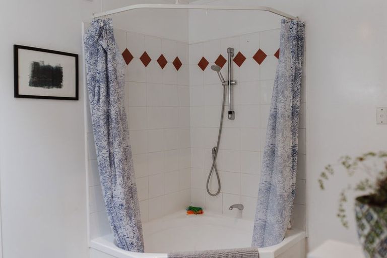 Photo of property in 7 Matai Road, Raumati South, Paraparaumu, 5032