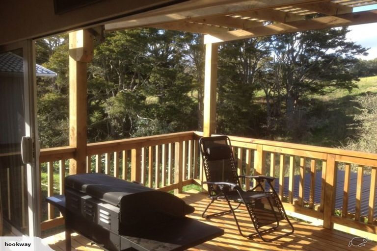 Photo of property in 38d Marshall Road, Kaiwaka, 0573