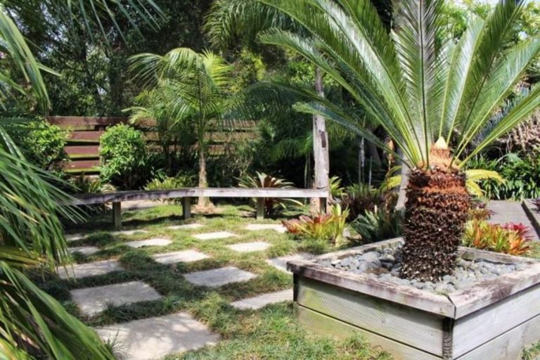 Photo of property in 46 St Annes Crescent, Wattle Downs, Auckland, 2103