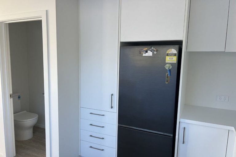 Photo of property in 1/130 Olliviers Road, Phillipstown, Christchurch, 8011