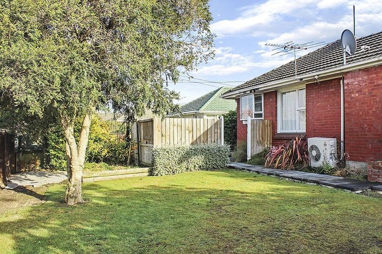 Photo of property in 84 Kendal Avenue, Burnside, Christchurch, 8053