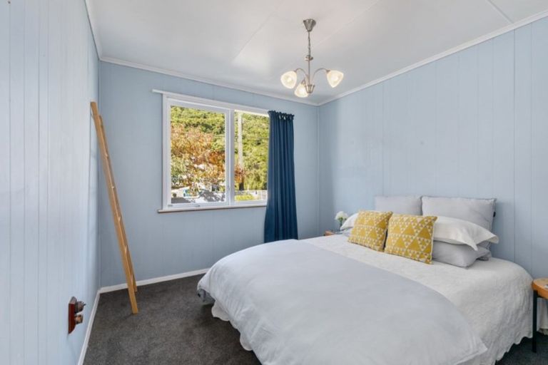 Photo of property in 66 Sunny Grove, Wainuiomata, Lower Hutt, 5014