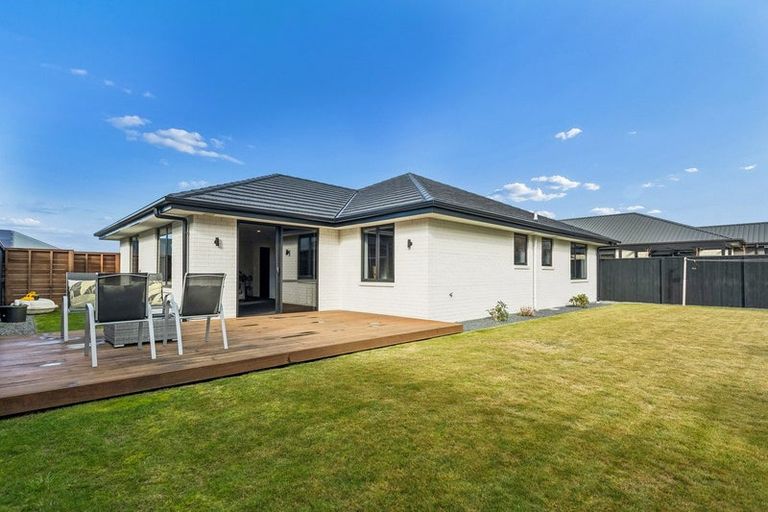 Photo of property in 5a Ballinger Place, Kaiapoi, 7630