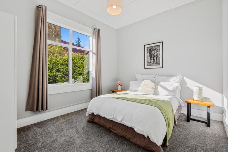 Photo of property in 109 Kaikorai Valley Road, Glenross, Dunedin, 9011