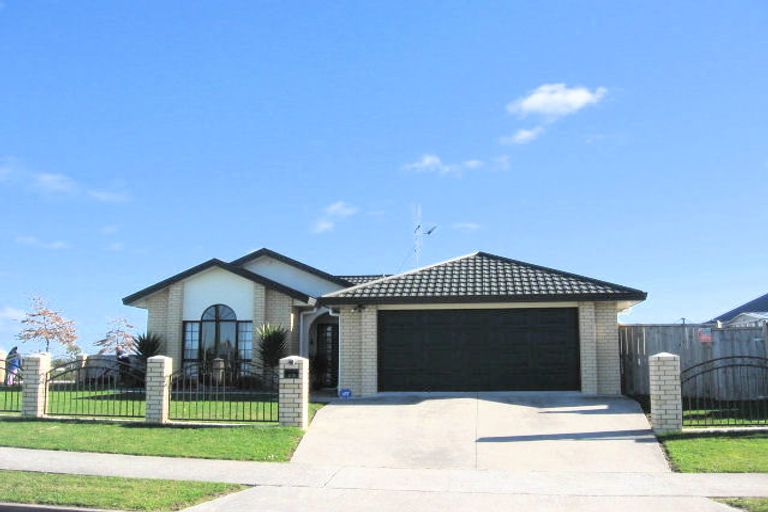 Photo of property in 25 Cate Road, Rototuna North, Hamilton, 3210