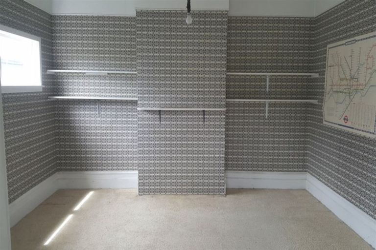 Photo of property in 17 Herbert Street, Waimate, 7924