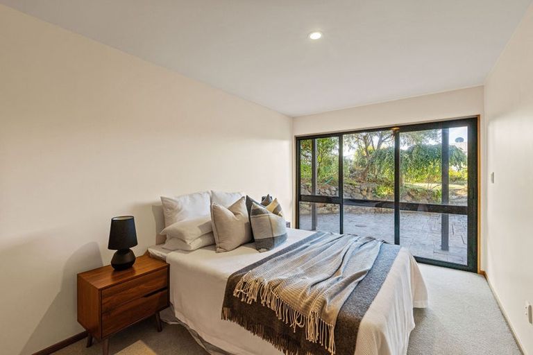 Photo of property in 10 Luxton Place, Mount Pleasant, Christchurch, 8081