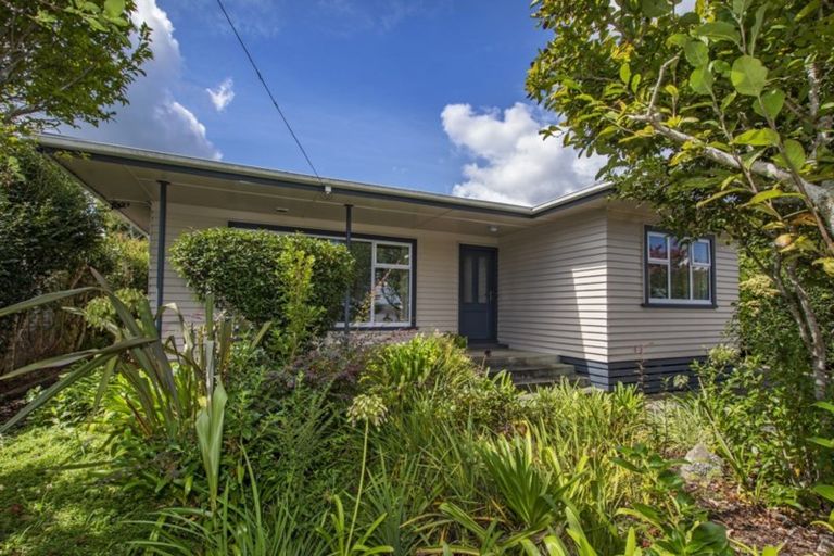 Photo of property in 97 Onerahi Road, Onerahi, Whangarei, 0110