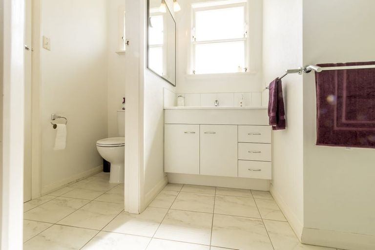 Photo of property in 109 Fitzroy Street, Terrace End, Palmerston North, 4410