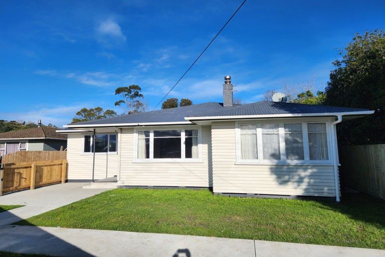 Photo of property in 11 Matthews Road, Tamarau, Gisborne, 4010
