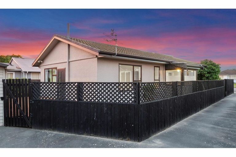 Photo of property in 430 Greers Road, Bishopdale, Christchurch, 8053