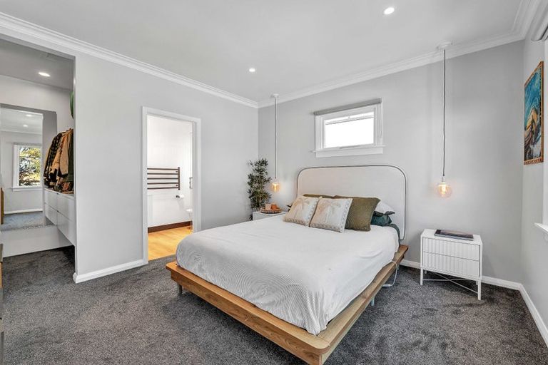 Photo of property in 113 Govett Avenue, Frankleigh Park, New Plymouth, 4310