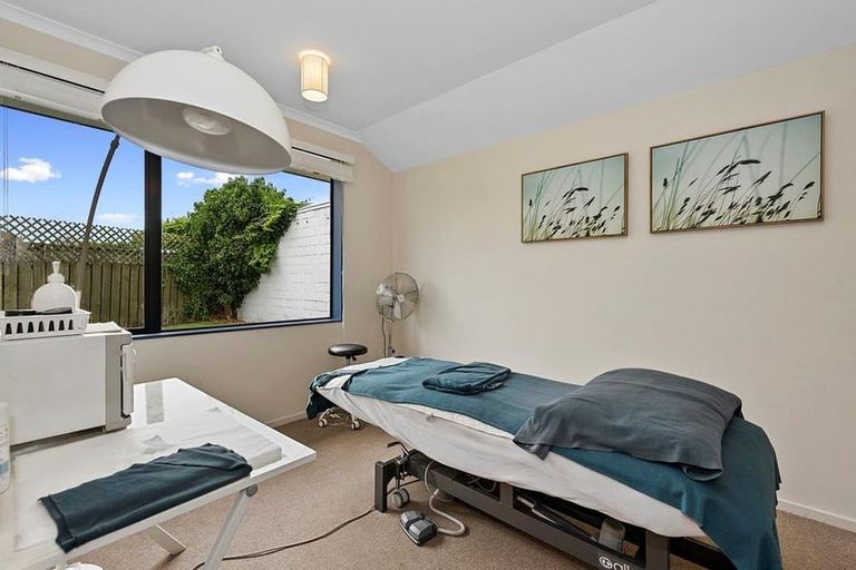 Photo of property in 48 Haultain Street, Fairfield, Hamilton, 3214