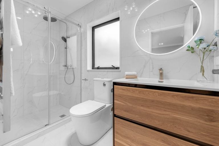 Photo of property in 2e Hughs Way, Flat Bush, Auckland, 2019