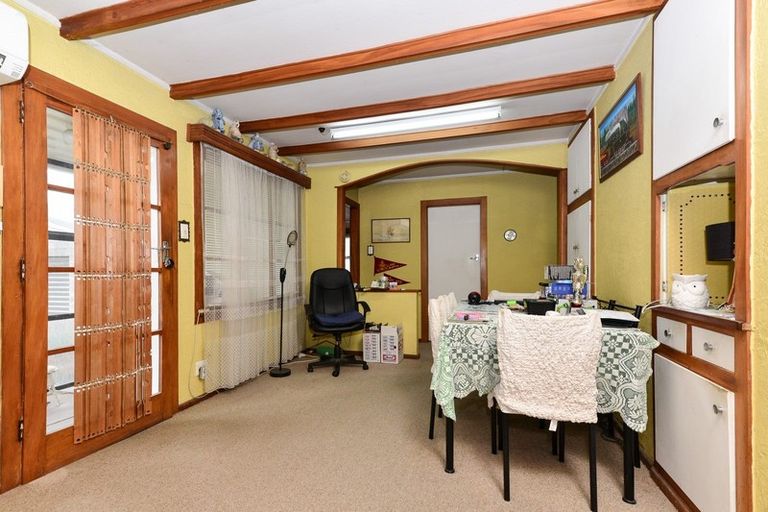 Photo of property in 123 Clarkin Road, Fairfield, Hamilton, 3214