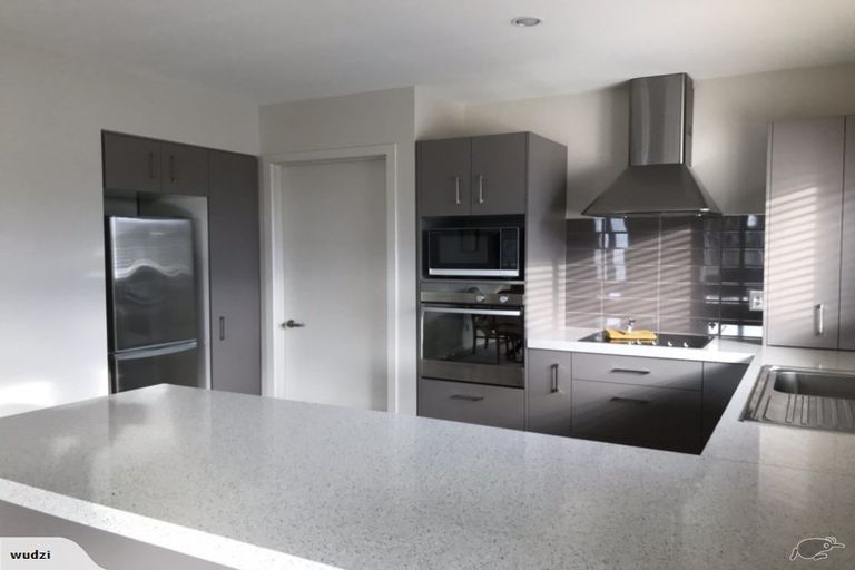 Photo of property in 216 Bower Avenue, North New Brighton, Christchurch, 8083