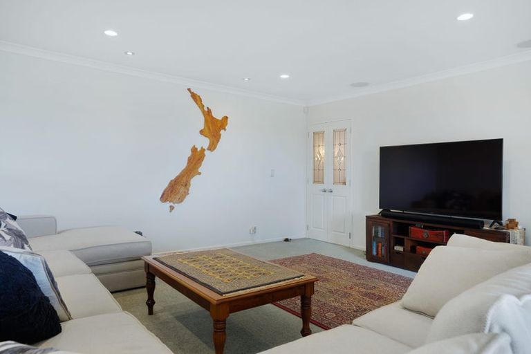 Photo of property in 5 Wairere Road, Torbay, Auckland, 0630