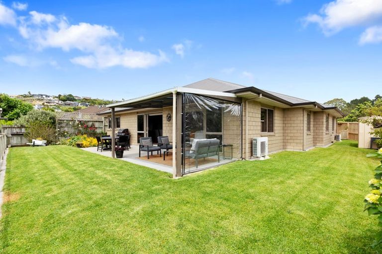 Photo of property in 162 Oteki Park Drive, Welcome Bay, Tauranga, 3112
