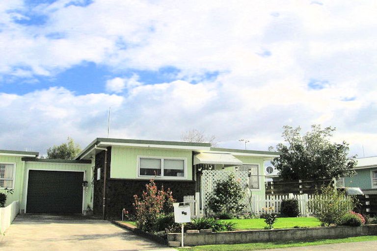Photo of property in 32 Freyberg Avenue, Tamatea, Napier, 4112