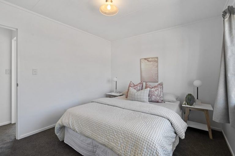 Photo of property in 35 Jupiter Street, Milson, Palmerston North, 4414