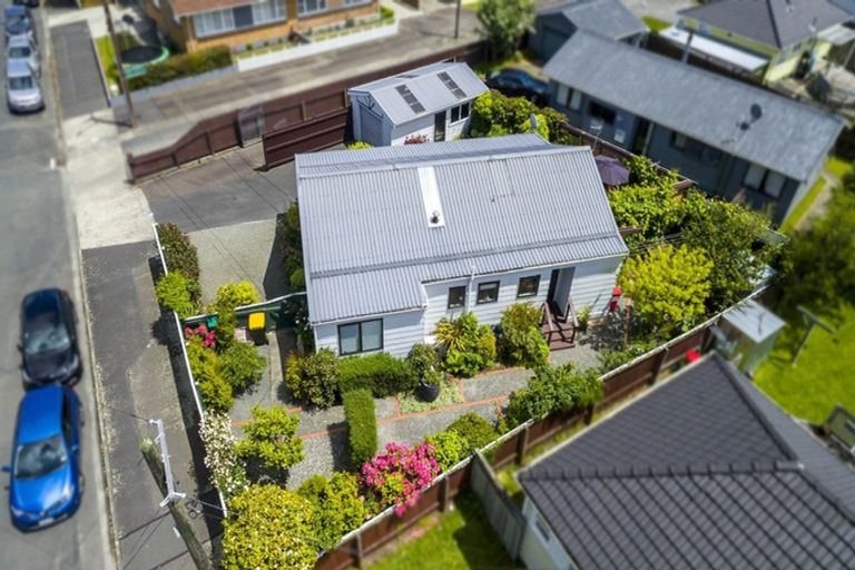 Photo of property in 1/30 Maclean Street, Wallaceville, Upper Hutt, 5018