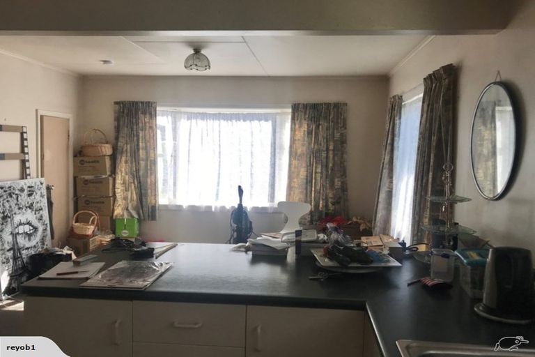 Photo of property in 28 Wellington Road, Wainuiomata, Lower Hutt, 5014