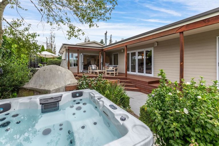 Photo of property in 62 Ferry Road, Woodend Beach, Kaiapoi, 7691