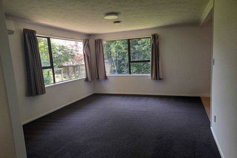 Photo of property in 21 Arodella Crescent, Ranui, Auckland, 0612