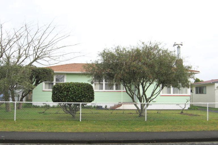 Photo of property in 29 Harper Street, Papakura, 2110
