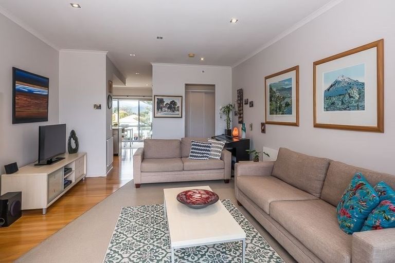 Photo of property in 24/4u Seaview Road, Paraparaumu Beach, Paraparaumu, 5032
