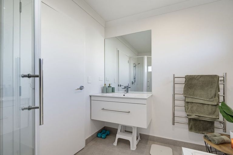 Photo of property in 27 Kawaupaka Road, Kaukapakapa, Helensville, 0875