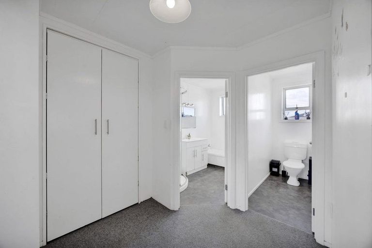 Photo of property in 6 Egmont Street, Normanby, Hawera, 4614