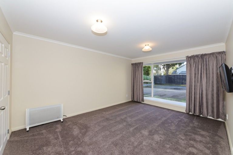 Photo of property in 184 Fitzherbert Avenue, West End, Palmerston North, 4410