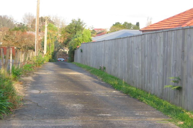 Photo of property in 1/32 Patons Road, Howick, Auckland, 2014