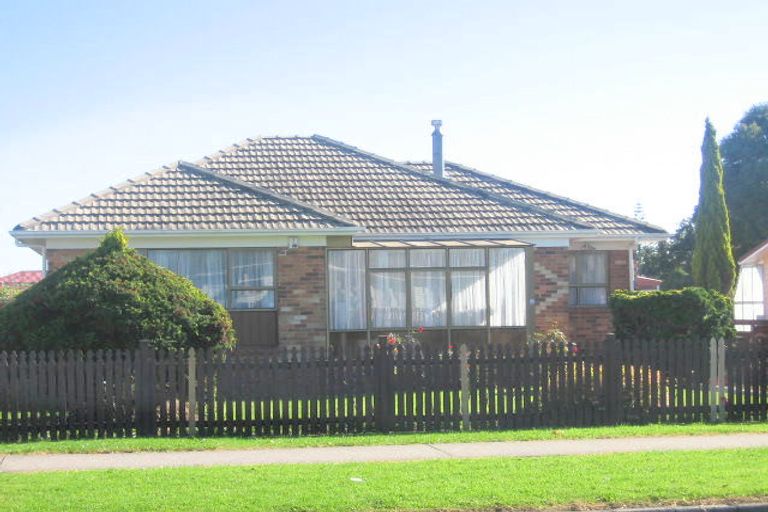 Photo of property in 1/11 Caspar Road, Papatoetoe, Auckland, 2025