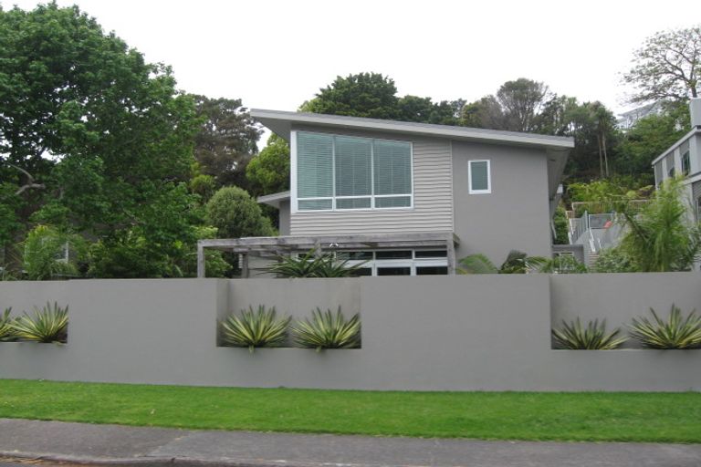 Photo of property in 58 The Circle, Manly, Whangaparaoa, 0930